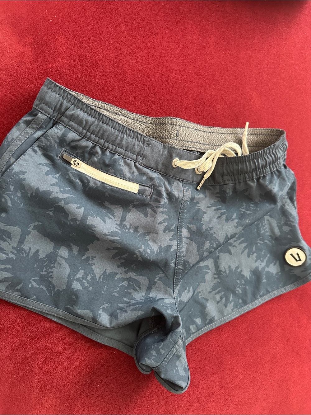 Vuori Women's Charcoal Palm Print Athletic Shorts with Cream Drawstring